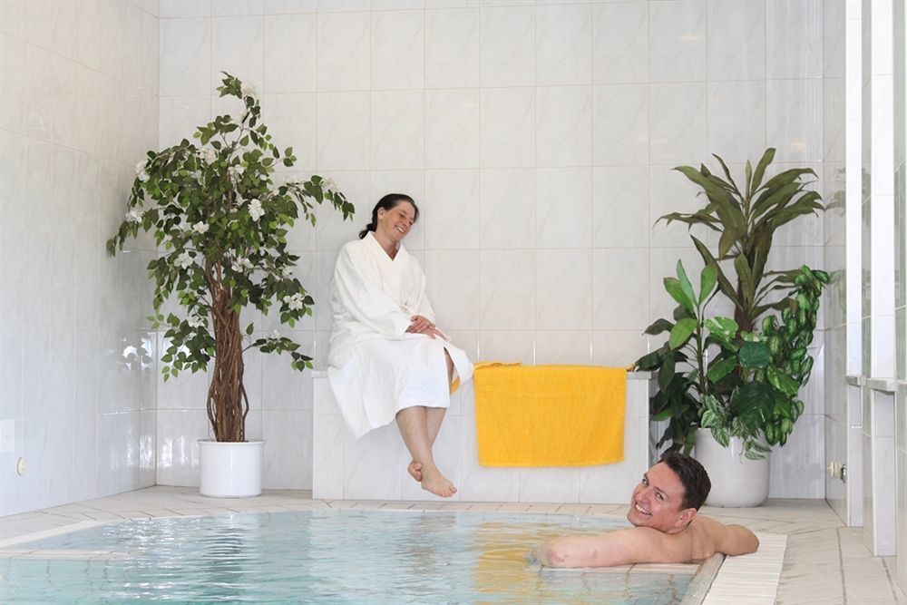 Hotel Lindwurm Бад Гоисерн Экстерьер фото