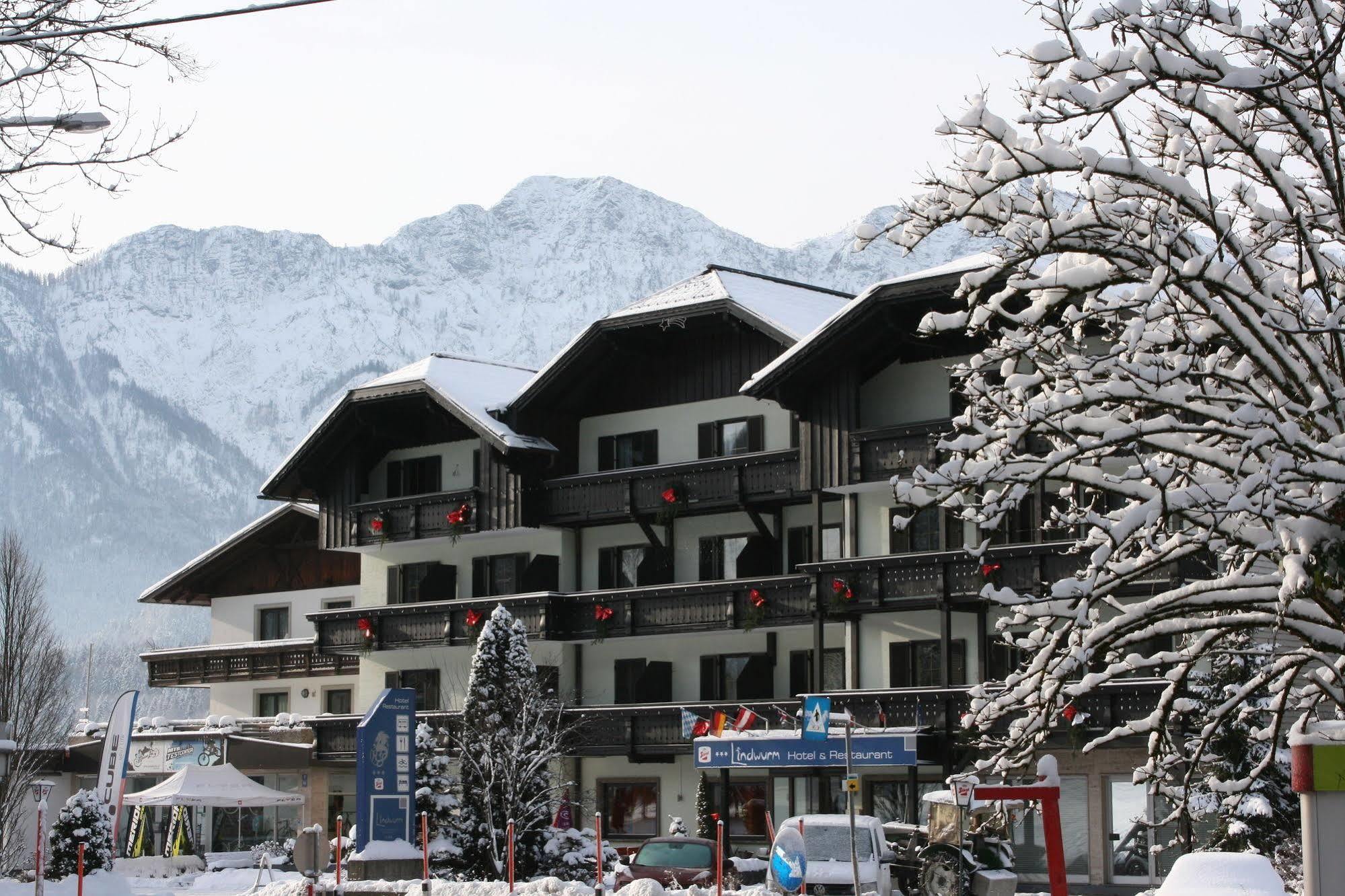 Hotel Lindwurm Бад Гоисерн Экстерьер фото